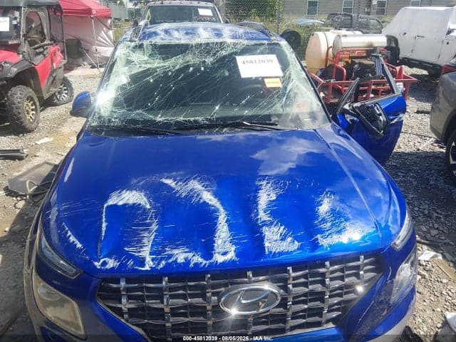 2025 HYUNDAI VENUE LIMITED 6