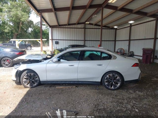 2025 BMW 530I 14