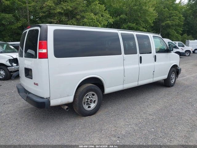 2018 GMC SAVANA 3500 LS 4