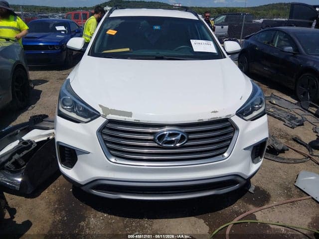 2017 HYUNDAI SANTA FE SE 12
