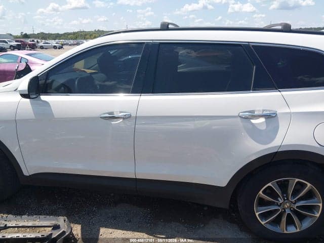 2017 HYUNDAI SANTA FE SE 14