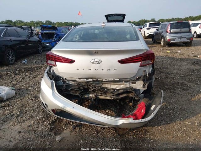 2020 HYUNDAI ELANTRA SEL 6