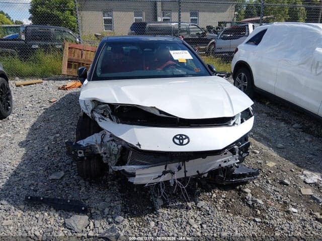 2025 TOYOTA CAMRY XSE 12