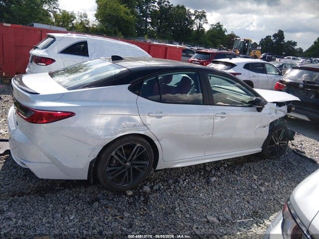 2025 TOYOTA CAMRY XSE 13