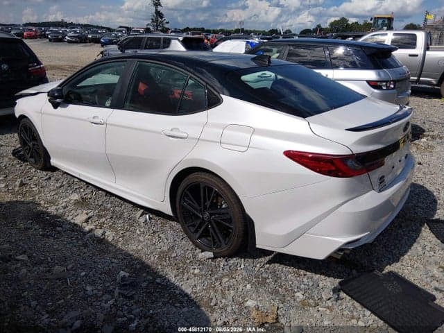 2025 TOYOTA CAMRY XSE 3
