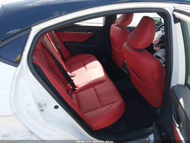 2025 TOYOTA CAMRY XSE 8
