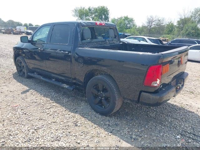 2017 RAM 1500 EXPRESS 4X4 5'7 BOX 3