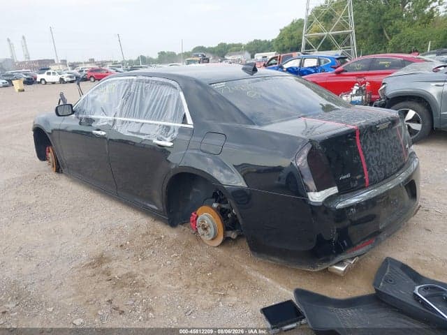 2018 CHRYSLER 300 LIMITED AWD 3