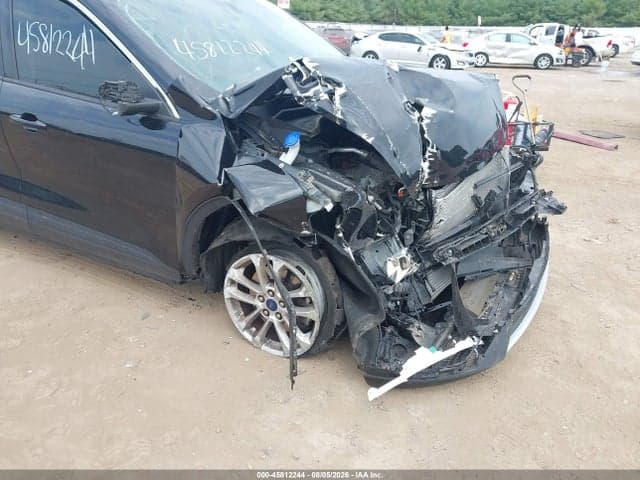 2021 FORD ESCAPE SE 6