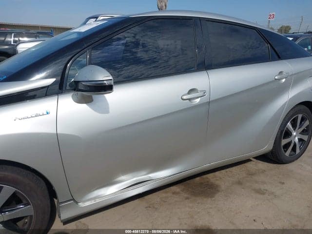 2017 TOYOTA MIRAI 6