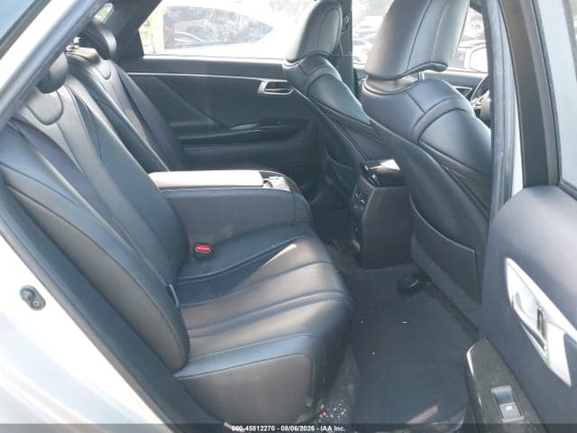 2017 TOYOTA MIRAI 8