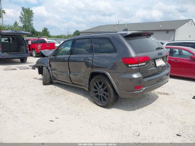 2018 JEEP GRAND CHEROKEE ALTITUDE 4X4 3