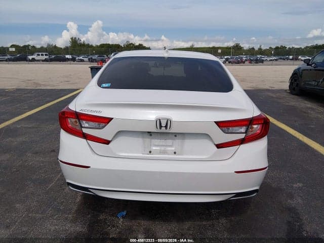 2018 HONDA ACCORD EX 16