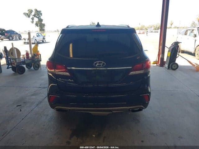 2017 HYUNDAI SANTA FE SE 17