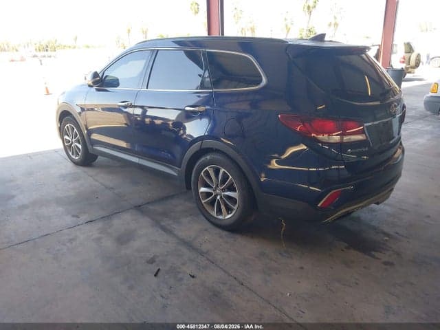 2017 HYUNDAI SANTA FE SE 3