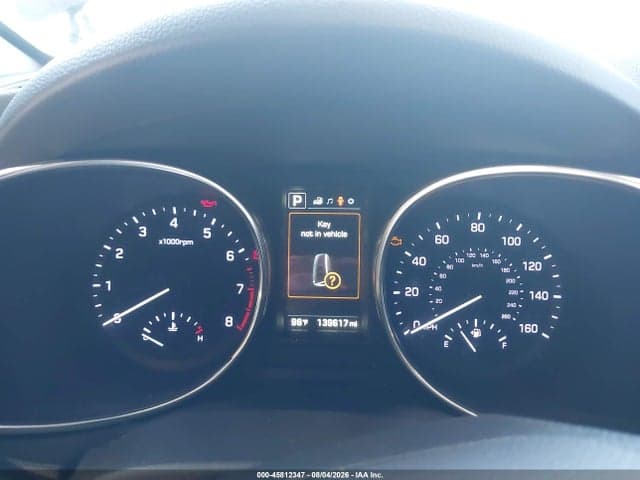 2017 HYUNDAI SANTA FE SE 7