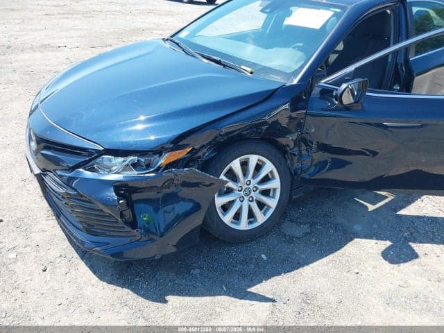 2020 TOYOTA CAMRY LE 6