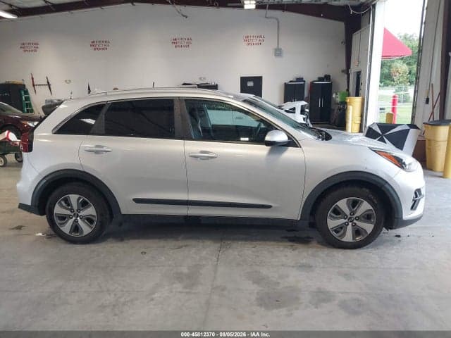 2020 KIA NIRO LX 13
