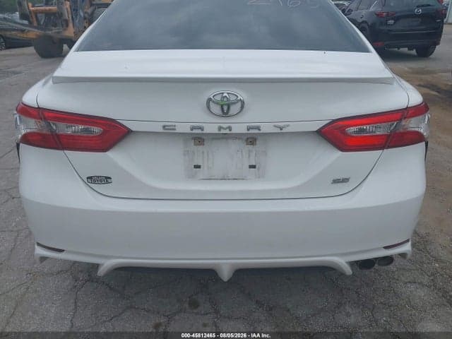 2020 TOYOTA CAMRY SE 16