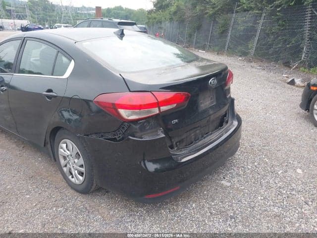 2017 KIA FORTE LX 6