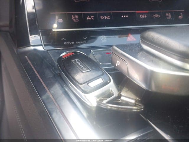 2019 AUDI E-TRON PREMIUM PLUS 11