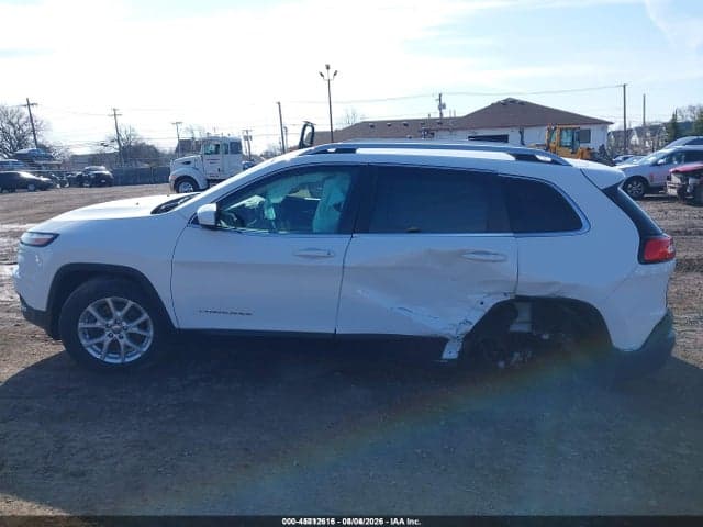 2017 JEEP CHEROKEE LATITUDE 4X4 15