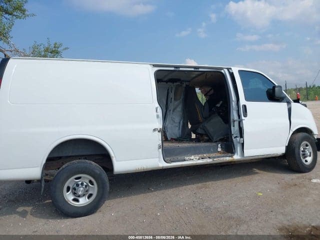 2017 GMC SAVANA 2500 WORK VAN 18