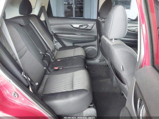 2017 NISSAN ROGUE S 8