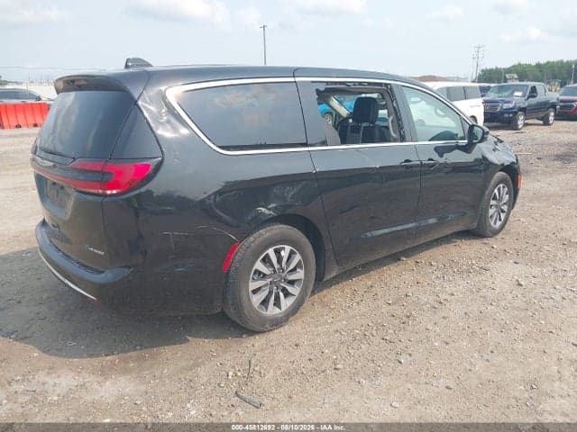 2023 CHRYSLER PACIFICA HYBRID TOURING L 4
