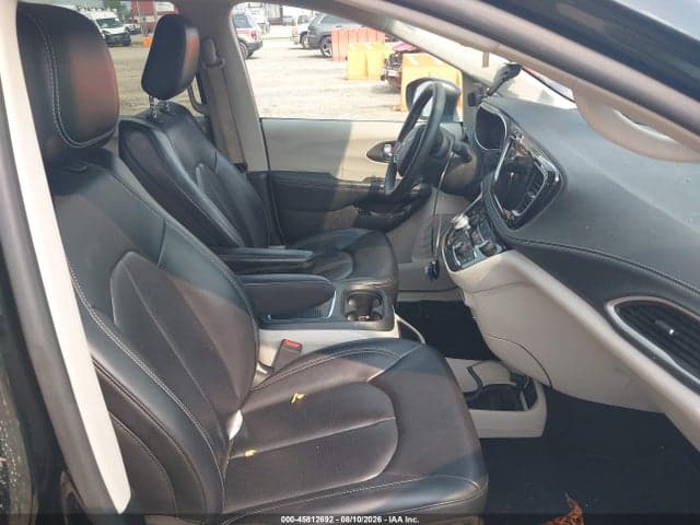 2023 CHRYSLER PACIFICA HYBRID TOURING L 5