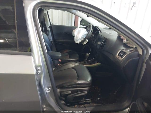 2018 JEEP COMPASS LATITUDE 4X4 5