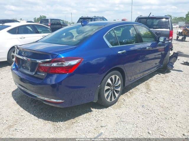 2017 HONDA ACCORD HYBRID EX-L 4