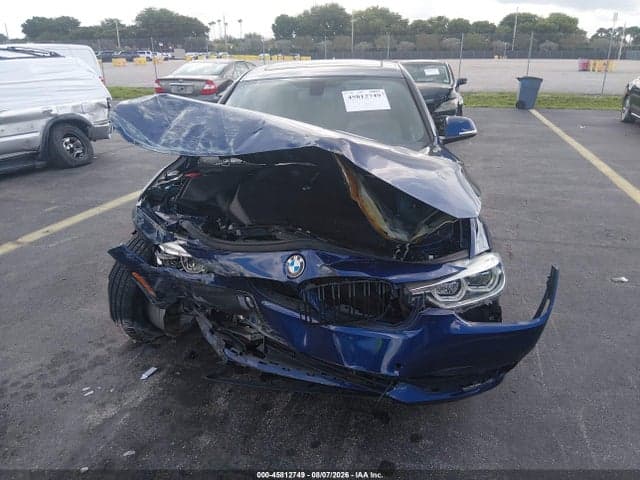 2018 BMW 330I 12