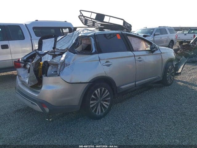 2019 MITSUBISHI OUTLANDER SE 4