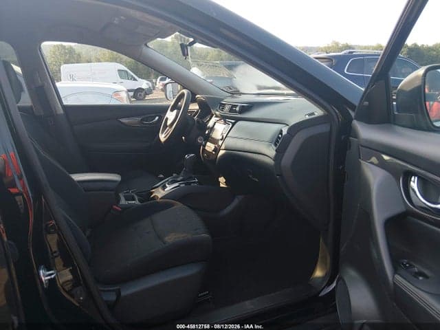 2019 NISSAN ROGUE S 5