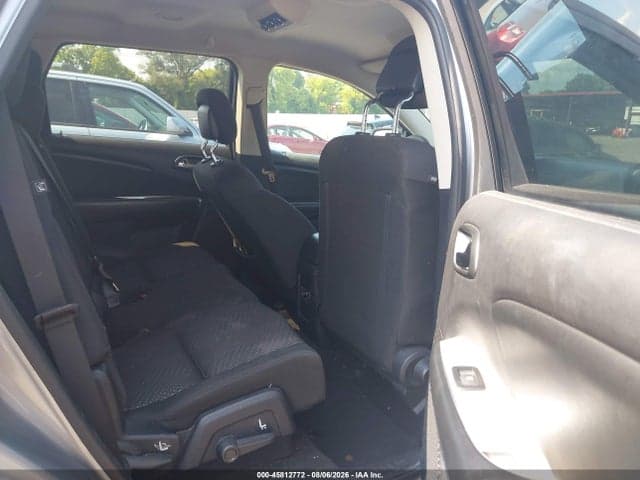 2017 DODGE JOURNEY SE 8