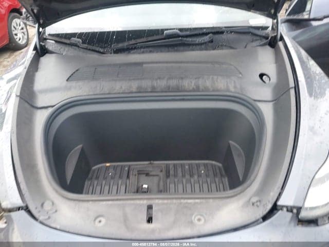 2020 TESLA MODEL Y LONG RANGE DUAL MOTOR ALL-WHEEL DRIVE 10