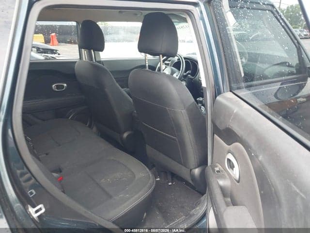 2019 KIA SOUL + 8