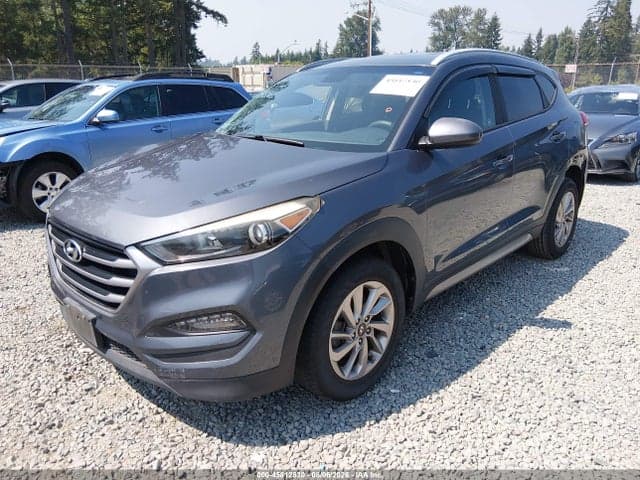2017 HYUNDAI TUCSON SE 2