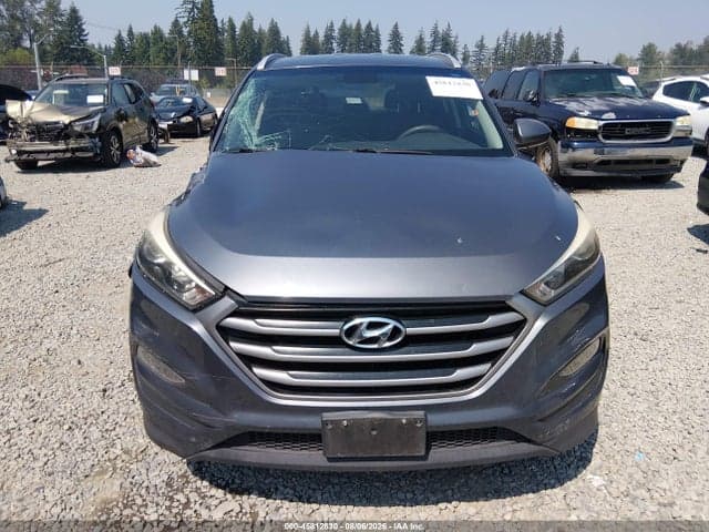 2017 HYUNDAI TUCSON SE 13