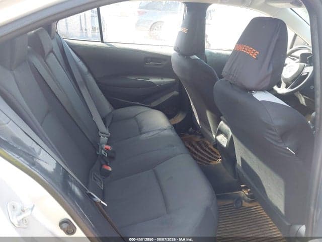2023 TOYOTA COROLLA LE 8