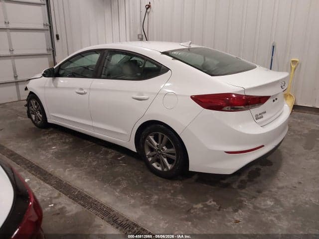 2017 HYUNDAI ELANTRA SE 3