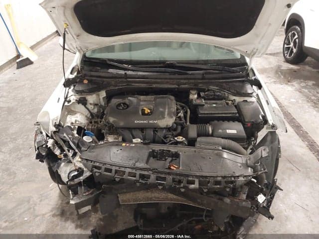 2017 HYUNDAI ELANTRA SE 10