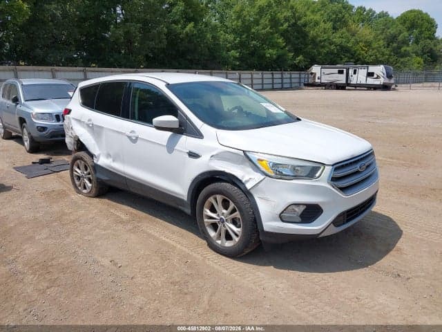 2017 FORD ESCAPE SE - 1