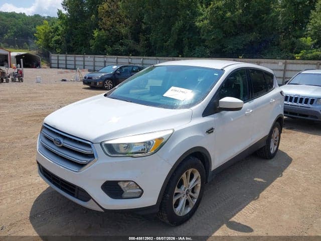 2017 FORD ESCAPE SE 2