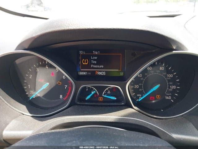 2017 FORD ESCAPE SE 7