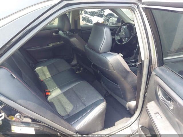 2017 TOYOTA CAMRY SE 8