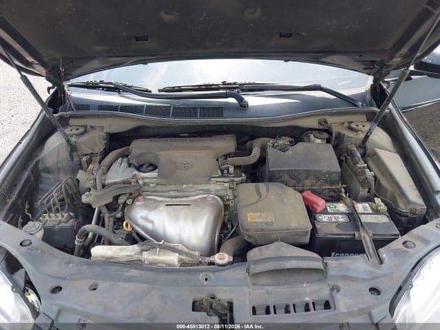2017 TOYOTA CAMRY SE 10