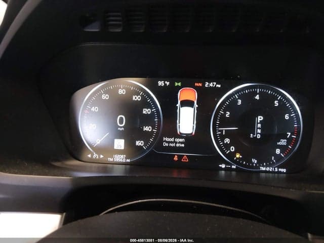 2017 VOLVO XC90 T6 MOMENTUM 7