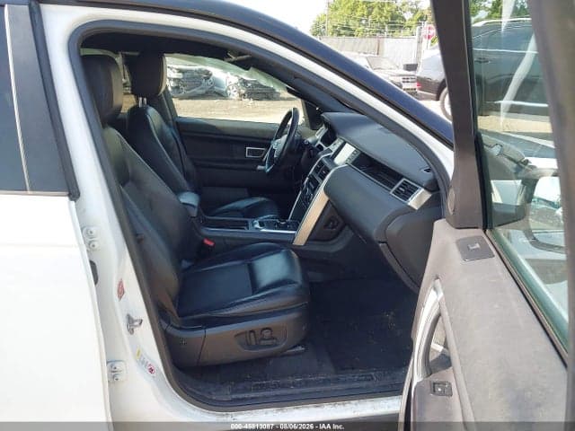 2017 LAND ROVER DISCOVERY SPORT SE 5